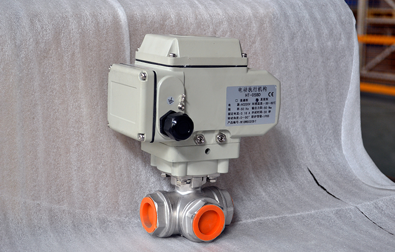 電動(dòng)三通螺紋球閥2.jpg